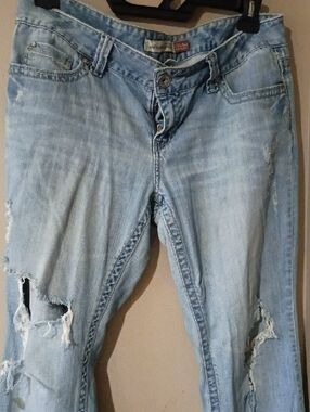 Aeropostale Light Blue Distressed Boyfriend Jeans
